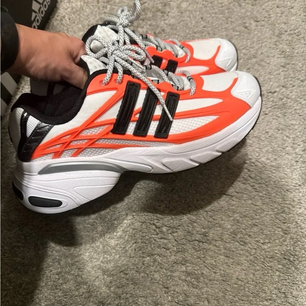 Adidas XLG 2.0
